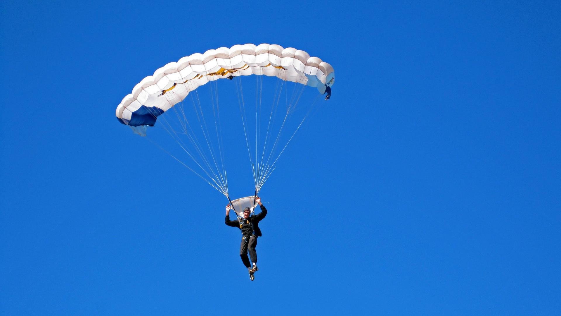 世界杯小组赛：瑞士击败塞尔维亚 “巴尔干德比”火药味十足